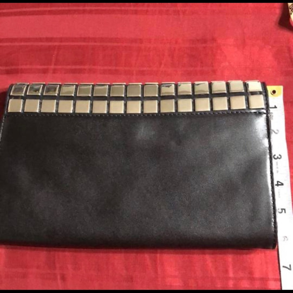 MICHAELS KORS NATALIA TILE GENUINE LEATHER CLUTCH - Picture 5 of 12